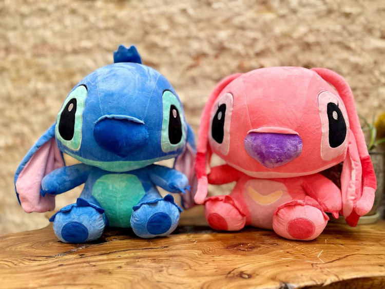 عروسک اورجینال استیج نشسته