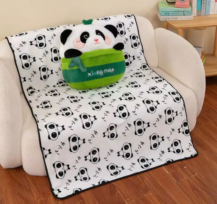 خرید عروسک بالشتی پتودار پاندا