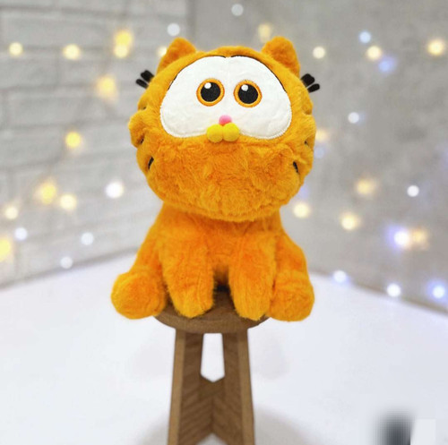 قیمت عروسک گارفیلد